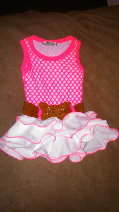 Trendy  nariasené šaty, 74