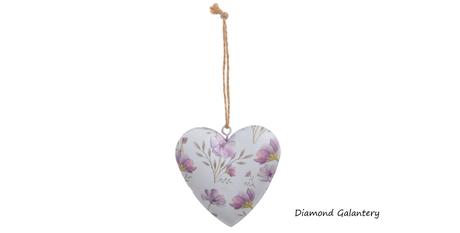 Srdce závesené kovové - biele kvety - 65x70 mm - v, 