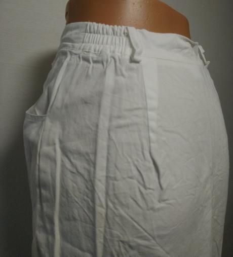 Dámska biela bavlnená sukňa, miroblio, s