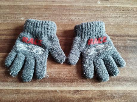 Super hrubé rukavice, 98