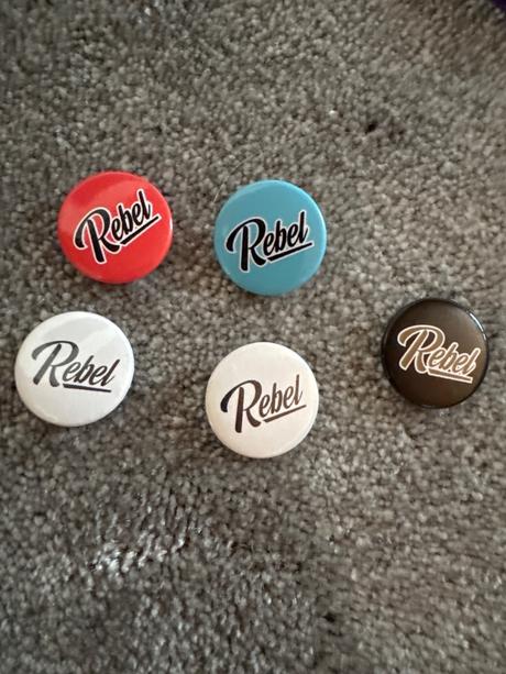 Rebel kids odznaky 5ks, 