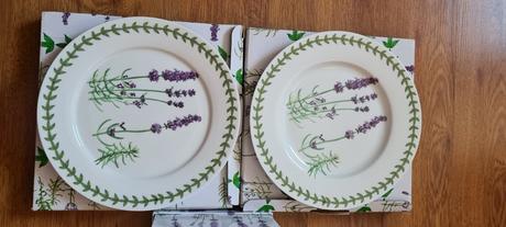 Súprava levanduľové šálky a taniere,