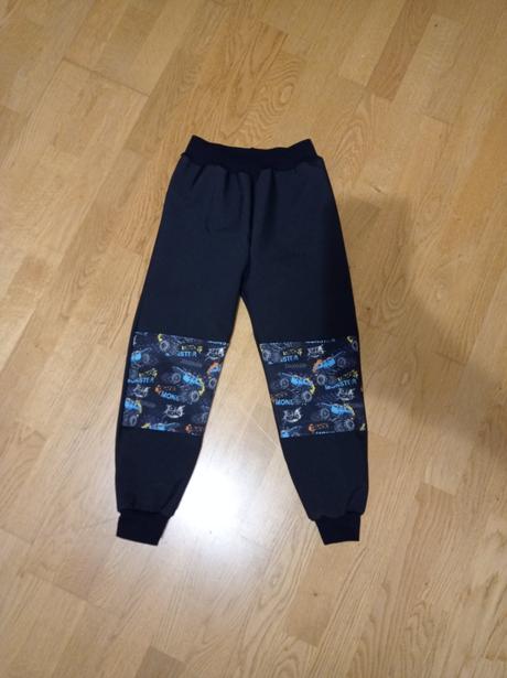 Softshellove nohavice, 122