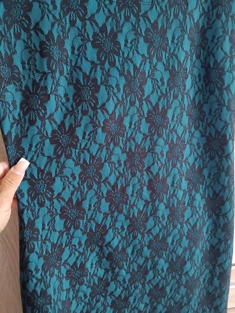 Tmavomodré saty s cipkou, f&f,40