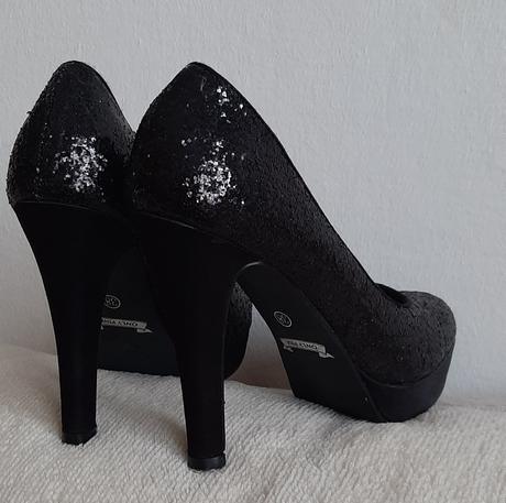 Trblietavé lodicky, 38