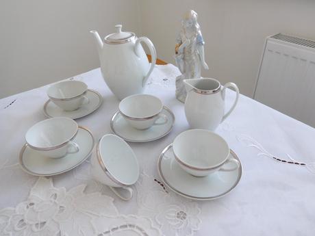 Šálky porcelánové-eva,, 