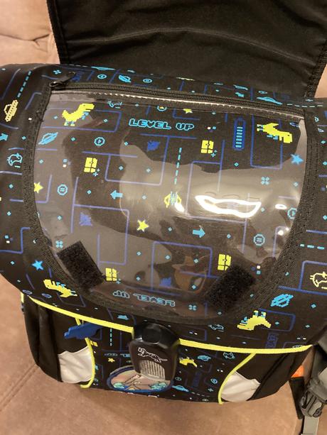 Aktovka ergonomicka pre prvacika + zdarma batoh,