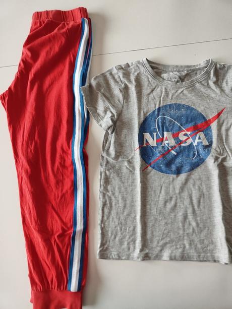 Pyžamo, reserved,134