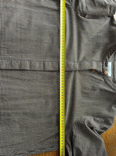 Second female saty, 40