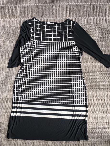 Elastické šaty, marks & spencer,xxxl
