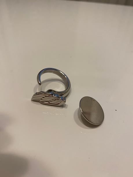 Prsteň dyrberg kern, 