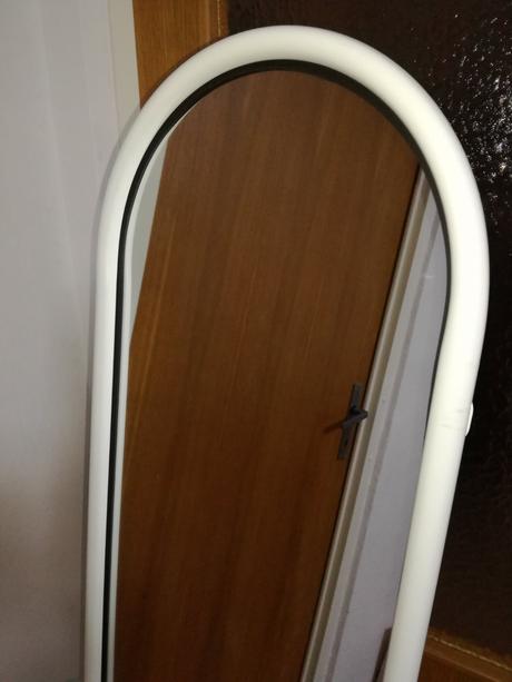 Zrkadlo na kolieskach, 