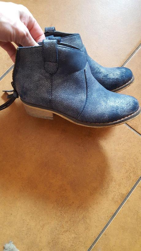 Topanky, reserved,28