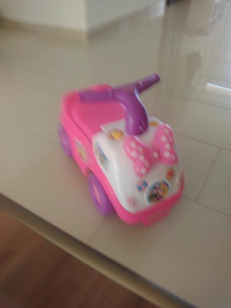 Disney minnie odrážadlo so zvukmy, 