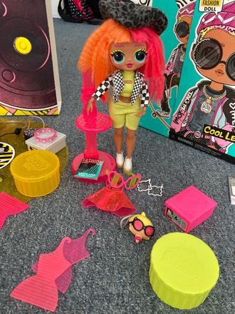 Lol suprise omg neonlicious,