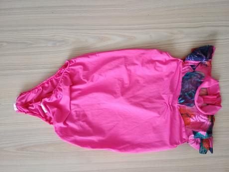 Tanečný kostým pre slečnu 146, 