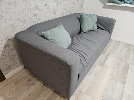Pokovka ikea klippan + stolík zdarma, 