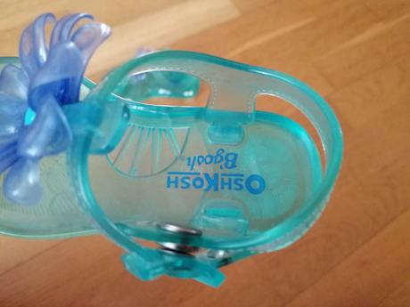 Zelené sandálky, 22