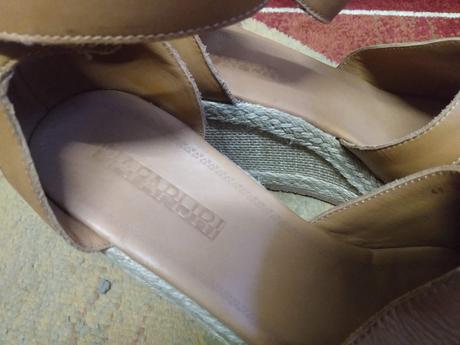 Predám dámske sandále napapijri., 40