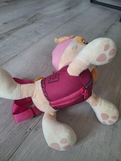 Velka plysova skye - ruksak,