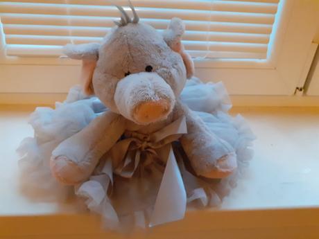 Plysovy slonik v dolly suknicke, 