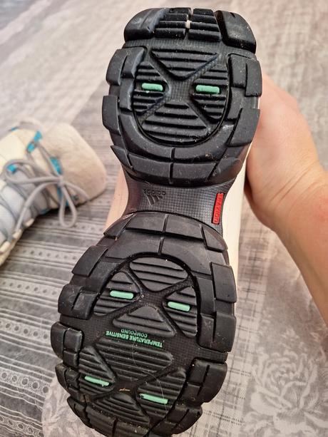 Trekove zateplene topanky, adidas,38