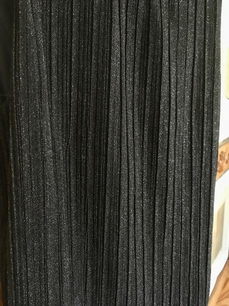 Prilezitostne saty, m