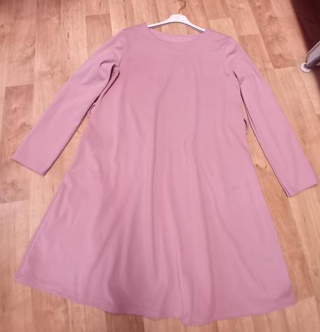 Teplejšie dámske šaty, xl