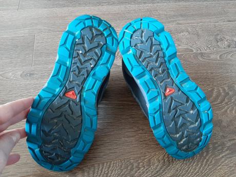 Trekove topanky, salomon,33