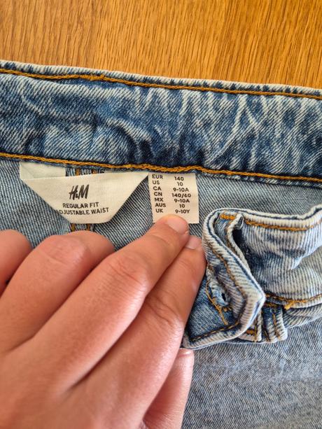 Riflove sortky hm, h&m,140