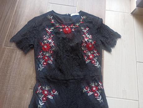 Krajkovane saty, reserved,34