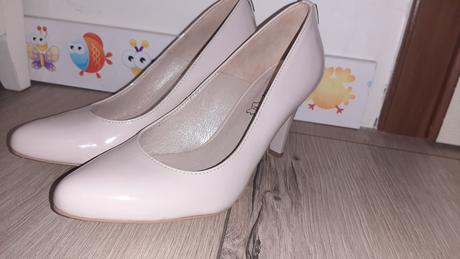 Lakovky lasocki, lasocki,37