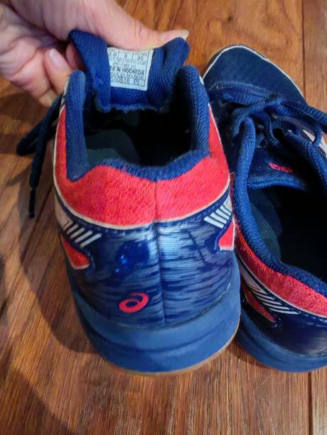 Tenisky celokožené oasics s gelovou vložkou, 35