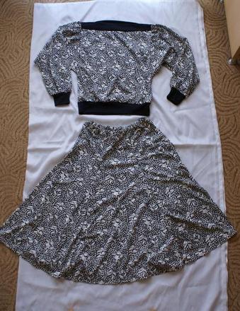 Sukňa a top, s
