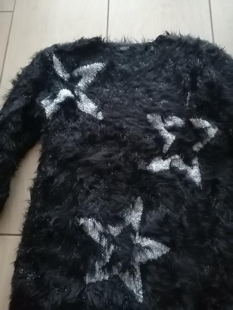 Dlhý chlpatý sveter guess s hviezdami, guess,128