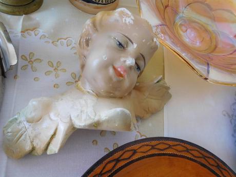 Sklo,porcelán,keramika,smalt,textilie,