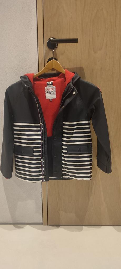 Nepremokava bunda, sergent major,128