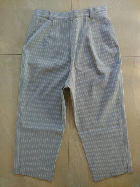 Kostým 3 časti, 36