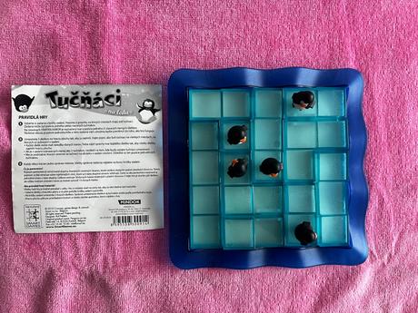 Hlavolam - tučniaci, 