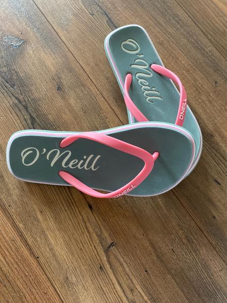 Dievčenské šľapky oneill, 33