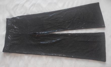 Dlhé trblietavé legíny, 140