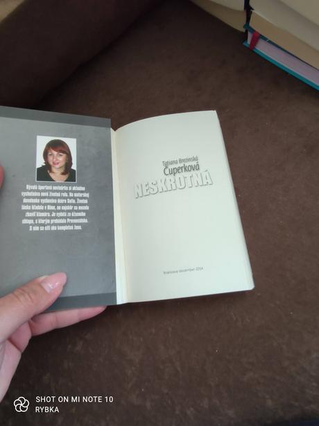 Kniha - neskrotná,