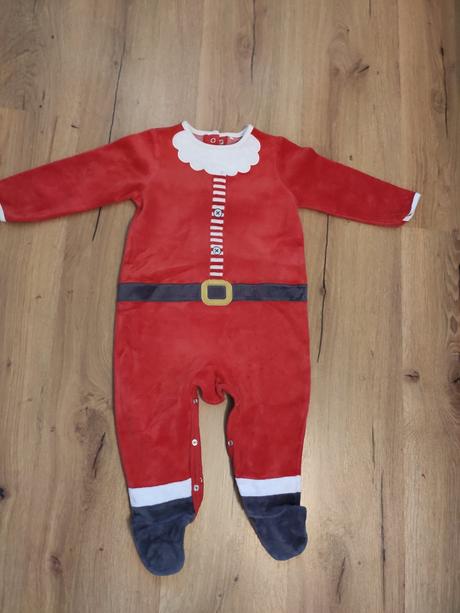 Vianočný overal, 86