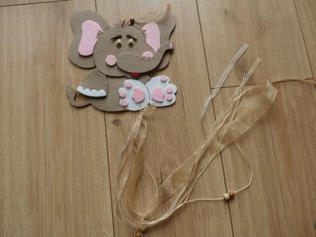 Závesná dekorácia do detskej izby - sloník,