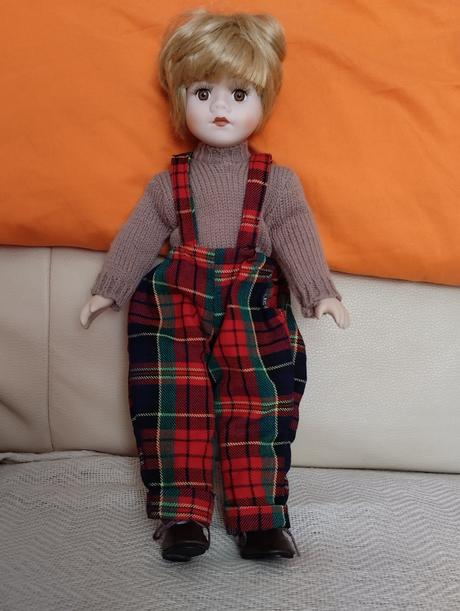 Porcelanova babika 3, 