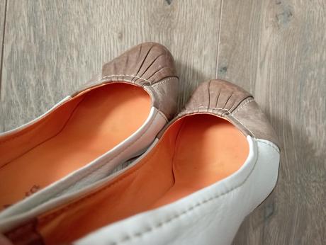 Staršie lodičky, baťa,36