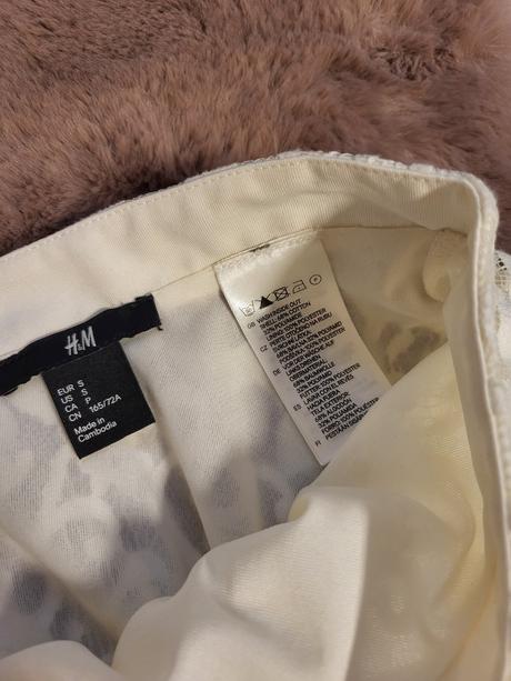 S krásna čipkovanéa sukna, h&m,s