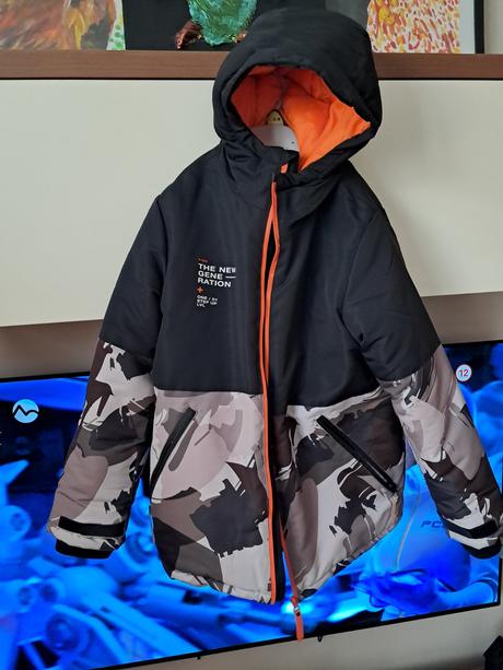 Lyziarska bunda v.152, reserved,152