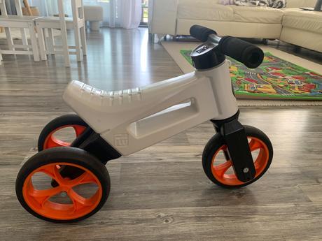 Odrážadlo funny wheels, 