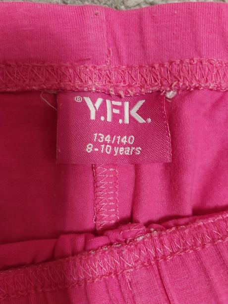 Kratasy 134/140, kik,134